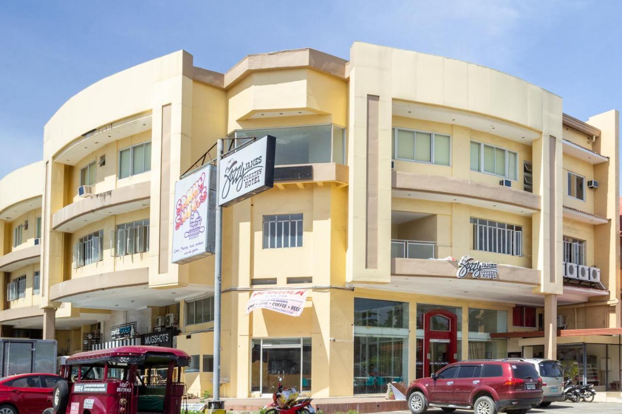 Oyo 133 Jazzy James Country Hotel 2 Davao City Exterior foto